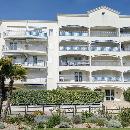 Daire Parc De Pontaillac-29 By Interhome